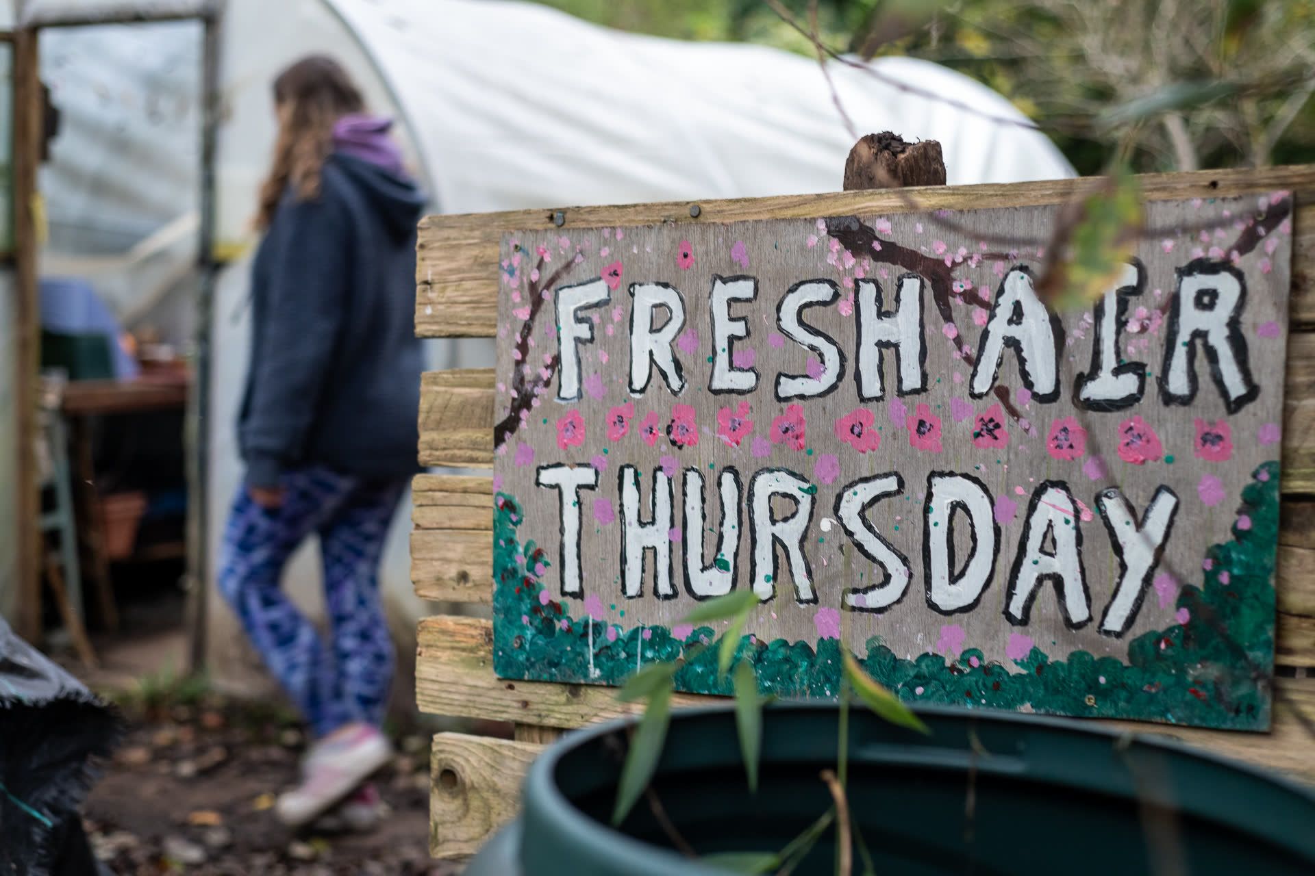 Hand painted sign for Fresh Air Thursdays